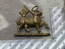 Load image into Gallery viewer, Original WW1 / WW2 British Army - Queen&#39;s West Surrey Regiment Collar Badge
