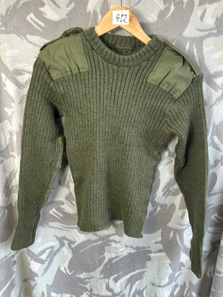 Echter schwerer Pullover aus olivgrünem Jersey für Herren der britischen Armee – Brustgröße 32 Zoll 