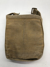 Charger l&#39;image dans la galerie, WW2 British Army 37 Pattern Webbing Water Bottle Carrier Harness - 1943 Dated
