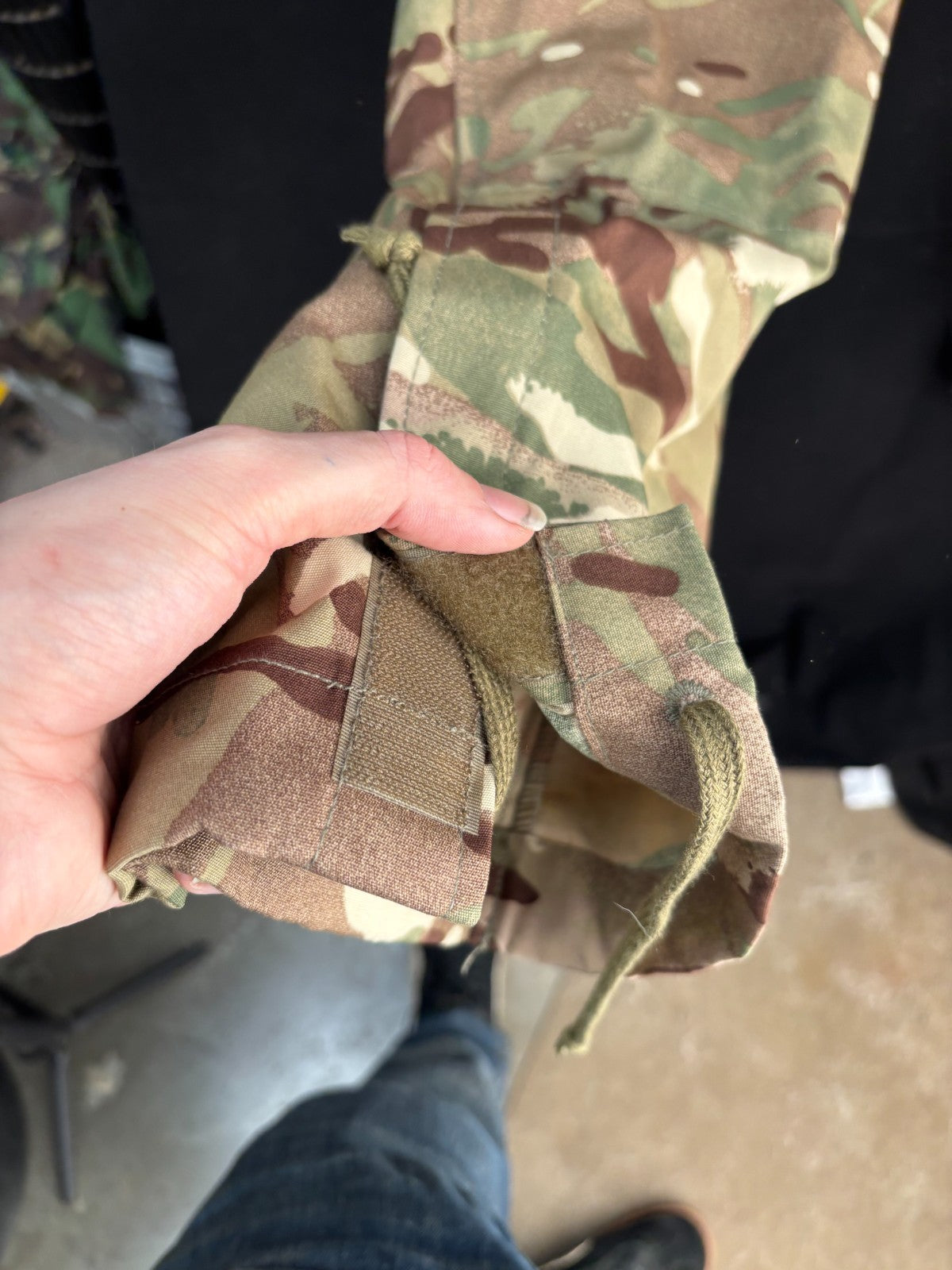 Genuine British Army MTP Combat Windproof Trousers - Size 76/80/96 - The Militaria Shop