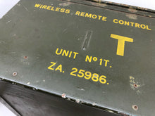 Load image into Gallery viewer, Original WW2 British Army Wireledss Remote Control Unit Box
