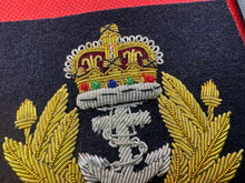 Charger l&#39;image dans la galerie, British Royal Navy Bullion Embroidered Blazer Badge
