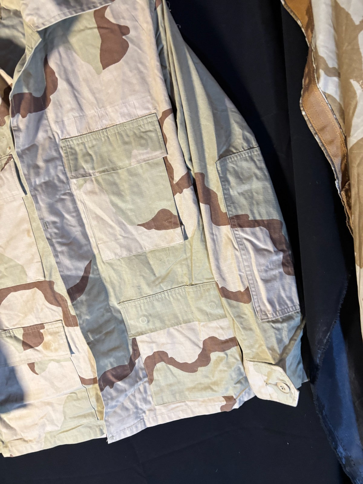 Gulf War US Army DCU Camouflaged Combat Field Coat/Jacket - Small/Short - The Militaria Shop