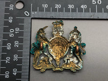 Load image into Gallery viewer, Original WW2 British Army General Service Corps Cap Badge
