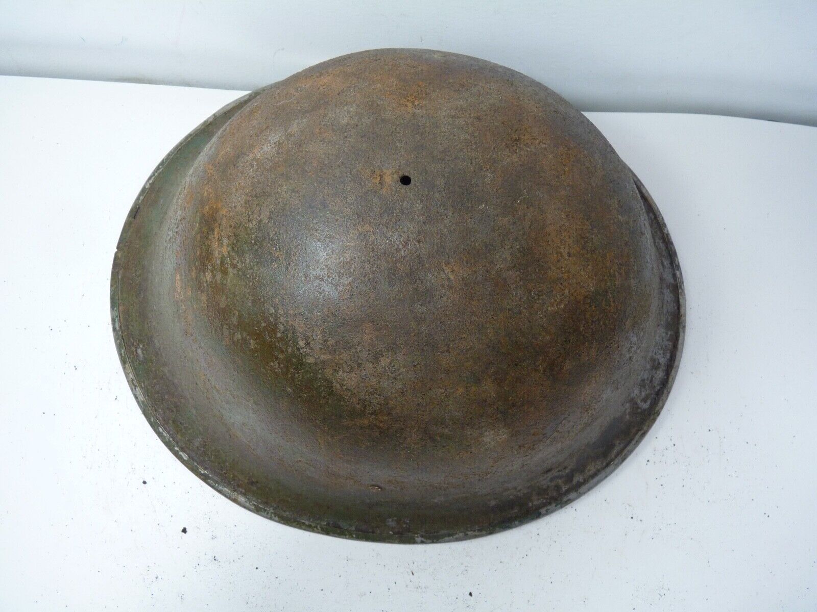 Mk3 Canadian / British Army Original WW2 Turtle Helmet High Rivet - The Militaria Shop