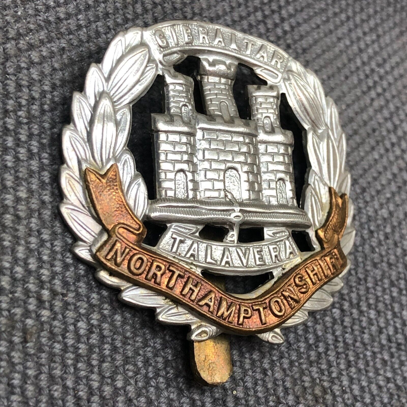 Original WW2 British Army Cap Badge - West Yorkshire Regiment - The Militaria Shop