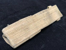 Load image into Gallery viewer, Original WW2 British Army 37 Pattern No.4 Stick Bayo Khaki Webbing Frog 1944
