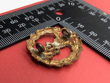 Lade das Bild in den Galerie-Viewer, Original WW2 British Army Middlesex Regiment Collar Badge
