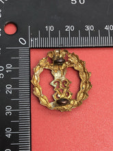 Lade das Bild in den Galerie-Viewer, Original WW2 British Army Middlesex Regiment Collar Badge
