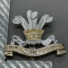 Charger l&#39;image dans la galerie, The Royal Hussars - Genuine British Army Cap Badge
