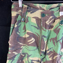 Charger l&#39;image dans la galerie, Genuine British Army DPM Combat Trousers - Size 76/80/96
