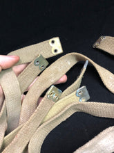 Charger l&#39;image dans la galerie, Original WW2 British Army 37 Pattern Shoulder Strap - Wartime Dated
