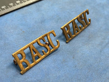 Load image into Gallery viewer, Original Pair of WW2 Brass British Army Shoulder Titles RASC Army Service Corps
