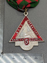 Load image into Gallery viewer, Original 5 Years Safe Driving - Road Operators Safety Council Medal 1960 Dated
