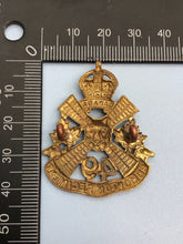 Charger l&#39;image dans la galerie, Genuine Canadian Army 49th The Loyal Edmonton Regiment Cap Badge
