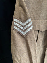 Load image into Gallery viewer, Grade 1 British Army FAD No2 Dress Uniform Jacket - Size 182/120/104 - The Militaria Shop
