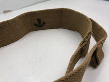 Charger l&#39;image dans la galerie, Original WW2 British Army 37 Pattern Radio Shoulder Strap
