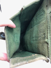 Charger l&#39;image dans la galerie, Original WW2 Canadian Army 37 Pattern Bren Pouch - Used Condition
