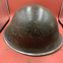 Lade das Bild in den Galerie-Viewer, Original British / Canadian Army WW2 Soldiers Military Combat Mk3 Turtle Helmet
