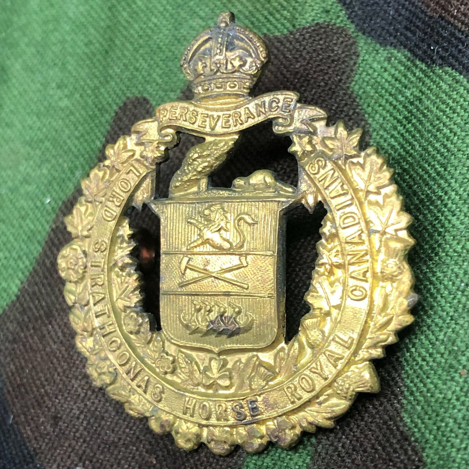 Original Canadian Army Lord Strathcona's Horse (Royal Canadians) Cap Badge - The Militaria Shop