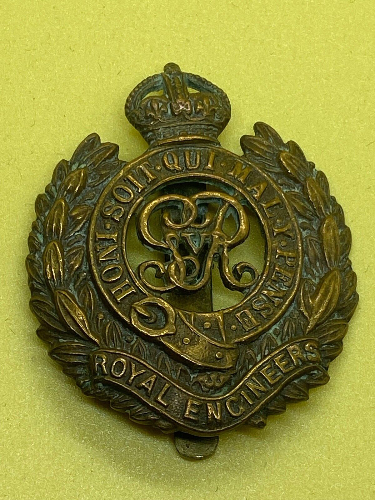 Original British Army WW1 GV Royal Engineers Cap Badge | The Militaria Shop