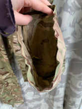 Charger l&#39;image dans la galerie, Genuine British Army MTP Camouflaged Combat Trousers - Size 85/80/96
