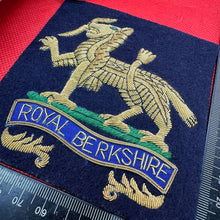 Load image into Gallery viewer, British Army Bullion Embroidered Blazer Badge - Royal Berkshire Regiment
