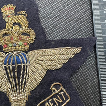 Load image into Gallery viewer, British Army Bullion Embroidered Blazer Badge - Parachute Regiment
