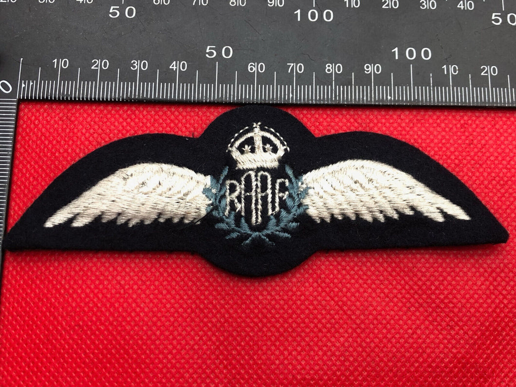 Australian Royal Australian Air Force RAAF WW2 Pilots Wings Kings Crown