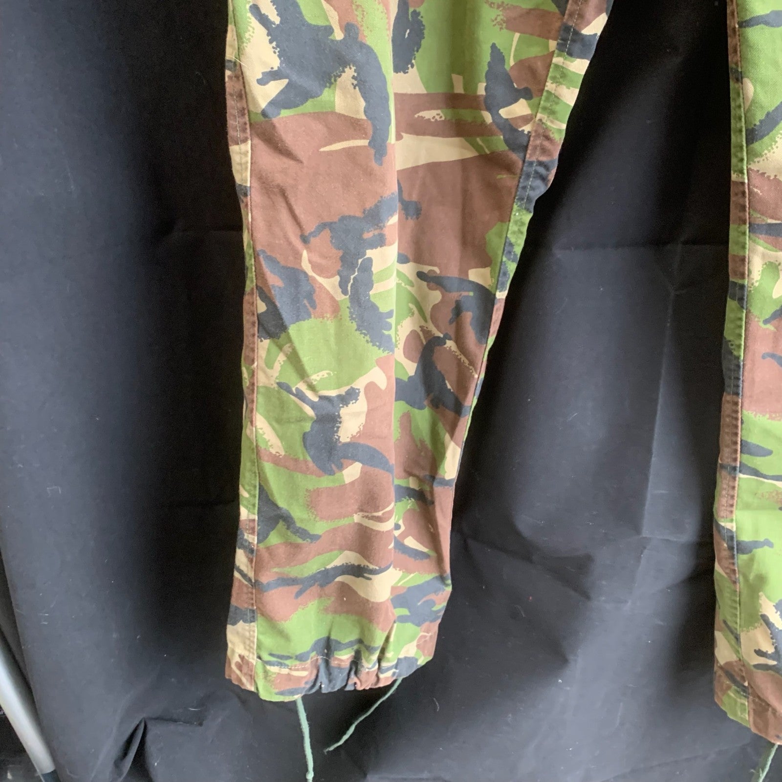 Genuine British Army S95 DPM Lightweight Combat Trousers Grade 1 Size 80/76/92 - The Militaria Shop