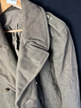 Load image into Gallery viewer, Original WW2 British Army Soldiers Greatcoat 1940 Pattern - 43&quot; Chest
