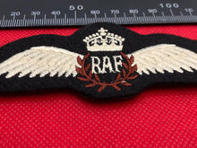 Load image into Gallery viewer, British Royal Air Force RAF WW2 Pilots Wings Kings Crown
