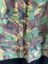 Load image into Gallery viewer, Original British Army 1968 68 Pattern DPM Combat Jacket Smock - 42&quot; Chest
