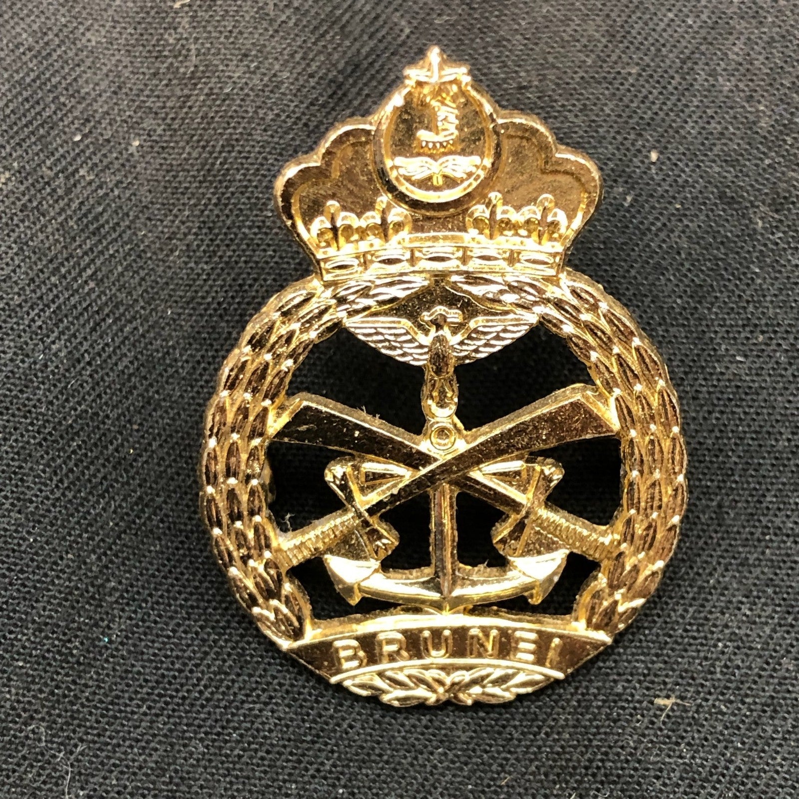 Original Army Badge - Royal Brunei Armed Forces - The Militaria Shop