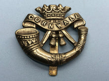 Charger l&#39;image dans la galerie, Original WW2 British Army Duke of Cornwall&#39;s Light Infantry Cap Badge
