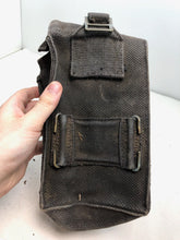 Charger l&#39;image dans la galerie, Original WW2 Canadian Army 37 Pattern Bren Pouch - Used Condition
