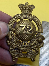 Load image into Gallery viewer, Original British Army Duke of Albany&#39;s Own - 72nd of Foot Glengarry Badge
