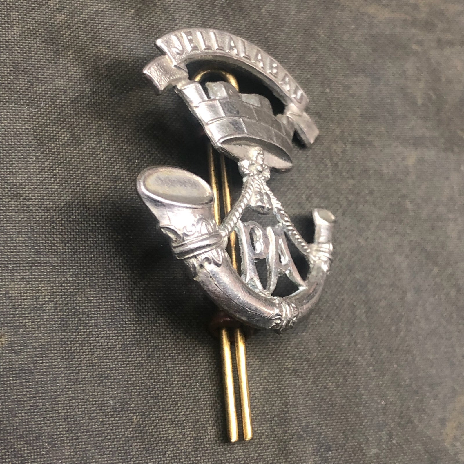Original WW1/WW2 British Army Somerset Light Infantry Collar Badge - The Militaria Shop