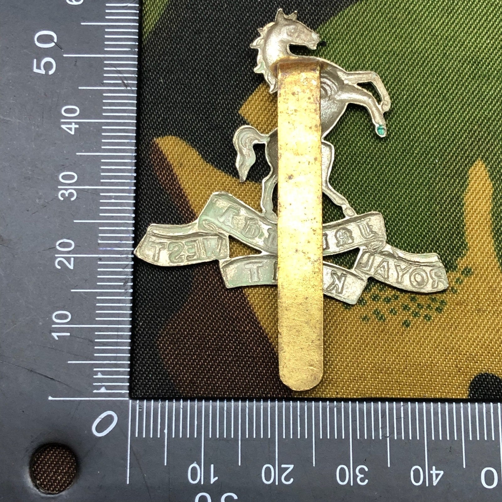 Original British Army WW2 Cap Badge - Queen's Own Royal West Kent Regiment - The Militaria Shop