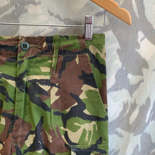 Charger l&#39;image dans la galerie, Geuine British Army DPM Camouflaged Combat Trousers - 80/76/92
