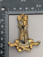 Load image into Gallery viewer, Original WW1 WW2 British Army 11th Hussars Cavalry Cap Badge
