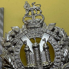 Charger l&#39;image dans la galerie, Kings Own Scottish Borderers Regiment - British Army Cap Badge
