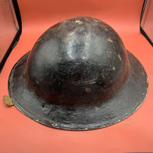 Lade das Bild in den Galerie-Viewer, Original WW2 Mk2 British Army Brodie Combat Helmet &amp; Liner Set
