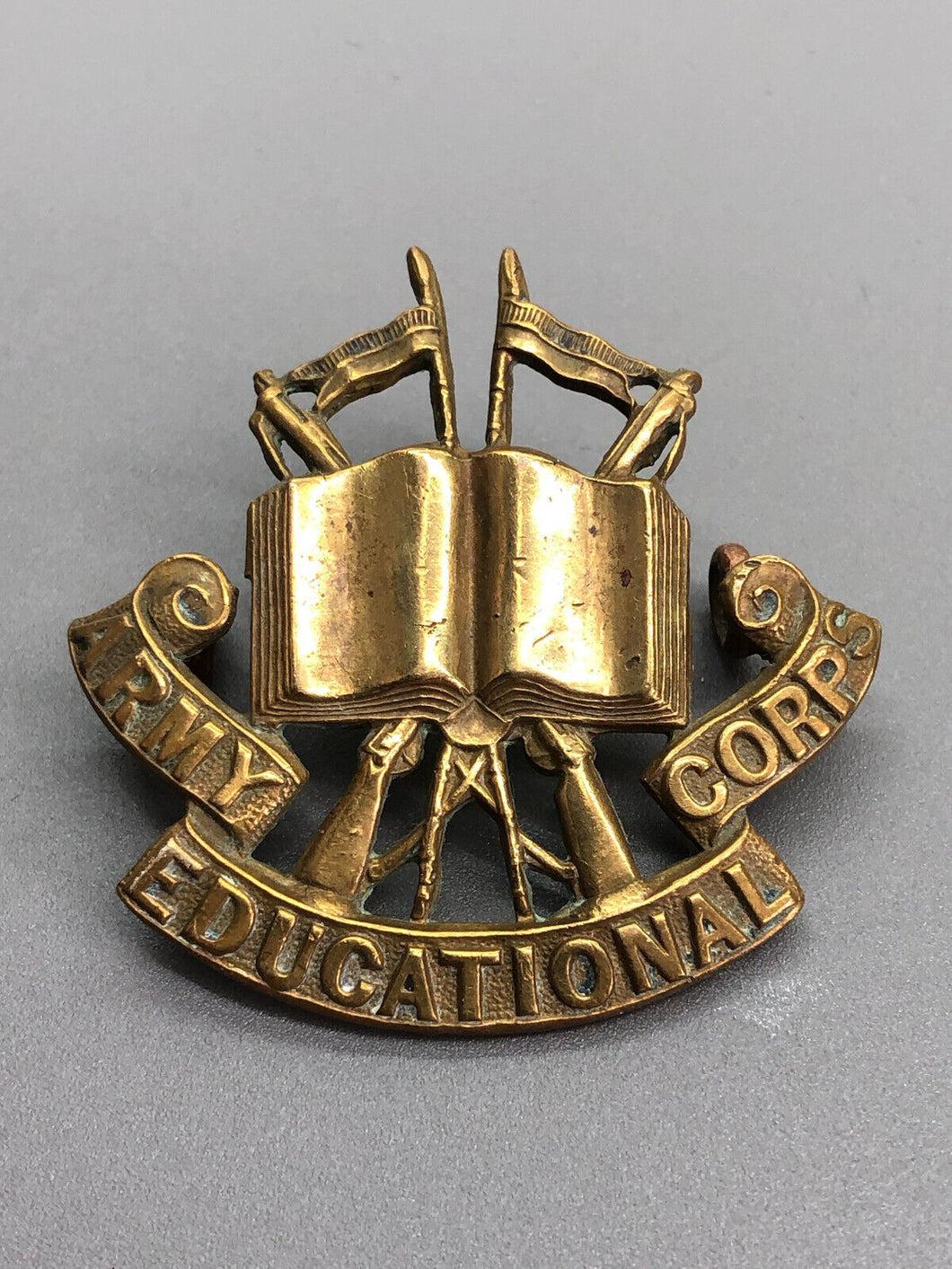 Genuine WW2 British Army Education Corps Cap Badge