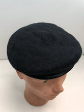 Charger l&#39;image dans la galerie, Genuine British Army Dark Blue/Black Regimental Beret Hat - Size 58cm
