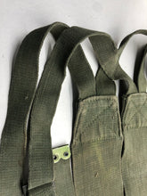 Charger l&#39;image dans la galerie, Original WW2 British Army 44 Pattern Equipment Y Straps / Cross Straps
