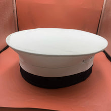 Lade das Bild in den Galerie-Viewer, Image #1
