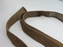 Lade das Bild in den Galerie-Viewer, Original British Army Paratroopers Leg Restraint Strap - WW2 37 Pattern
