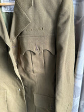 Load image into Gallery viewer, Genuine British Army No2 FAD Dress Uniform Jacket 1980 Pattern - Size 176/100/84
