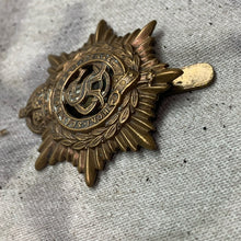 Load image into Gallery viewer, Original WW1 British Army Serice Corps ASC Cap Badge - King&#39;s Crown
